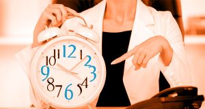 ¿Trabajas después de tu jornada? Deben pagarte workingtime_web