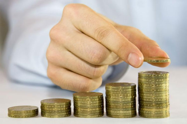 Comunicaciones: en el podium de sectores que más aumentaron sus salarios podium-portada-02-09-19