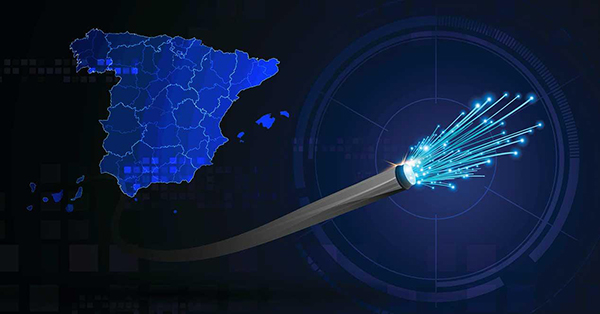 España y las TIC 2T2021 (II): la fibra dobla ya al ADSL en las poblaciones más pequeñas