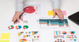 Resumen gráfico informe económico sectorial de telecomunicaciones y audiovisual 2023