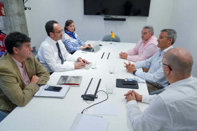 reunion ere masorange secretaria de estado telecomunicaciones