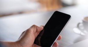 Sanciones por el uso del móvil personal