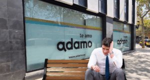 Acuerdo en el Despido Colectivo de Adamo: Claves de una Negociación Exitosa