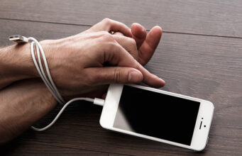 Desconexión digital y salud mental: ¿realmente estamos desconectando del trabajo?