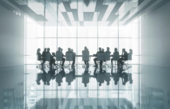 UGT traslada los avances y los puntos críticos de la última reunión de la Comisión Negociadora del ERE en el CEV ERE en el CEV